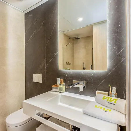 Vivi Homes - Buena Vista Pool, Sauna, Terrace, Gym & Sea View