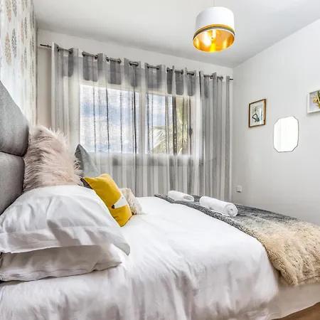 Vivi Homes - Buena Vista Pool, Sauna, Terrace, Gym & Sea View Fuengirola