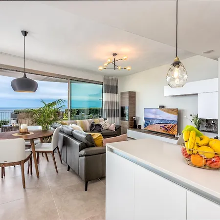 Vivi Homes - Buena Vista Pool, Sauna, Terrace, Gym & Sea View Fuengirola